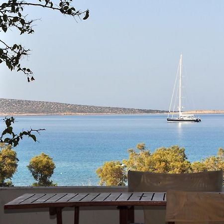Michalis Apartments Near The Beaches With Sea View ปาริเกีย ภายนอก รูปภาพ